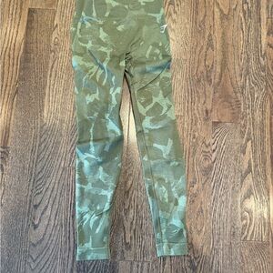 Gymshark Scrunchy Womens Camouflage Leggings